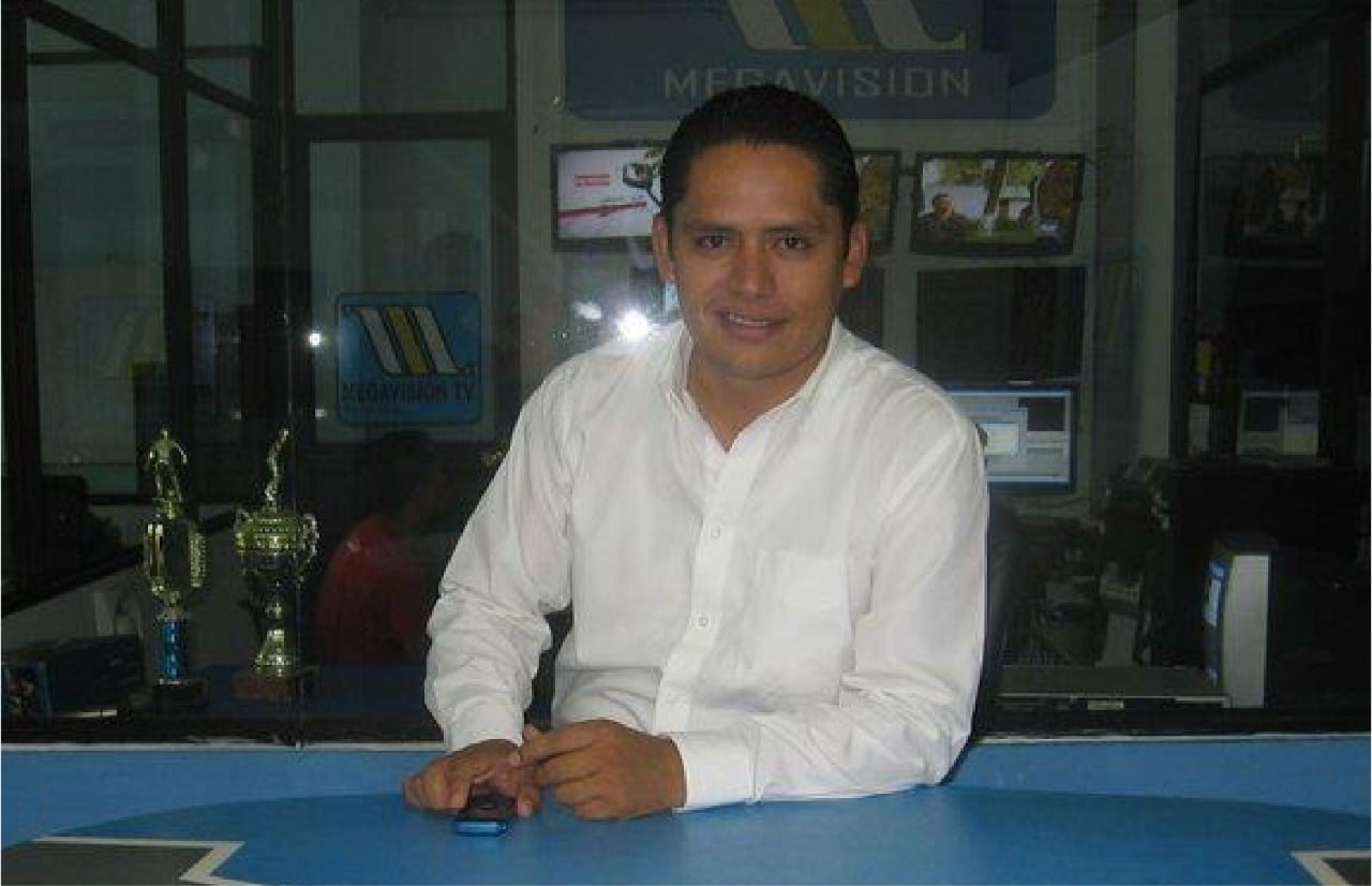 Detienen a periodista ecuatoriano por desacreditar a Prefecta