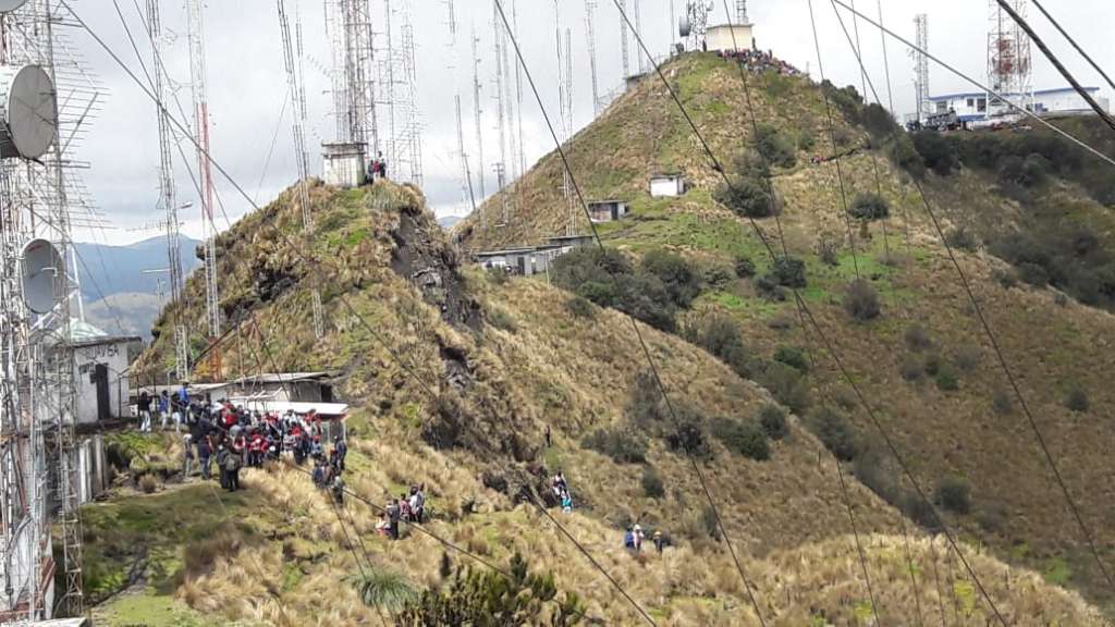 65 estaciones radiales y televisivas salieron del aire durante el paro nacional en Ecuador