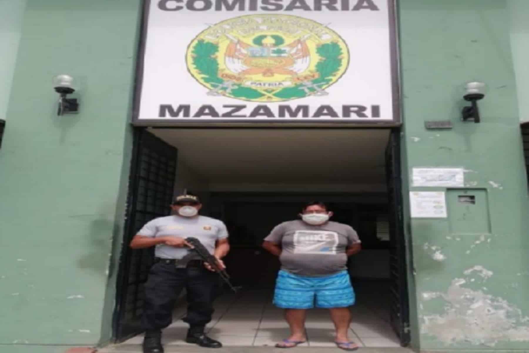 Perú: policía detiene a periodista y lo acusa de alterar del orden público