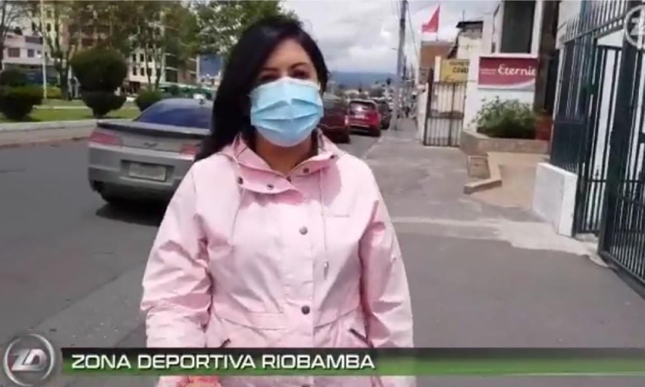 Dirigente de Club Deportivo ecuatoriano impide cobertura periodística
