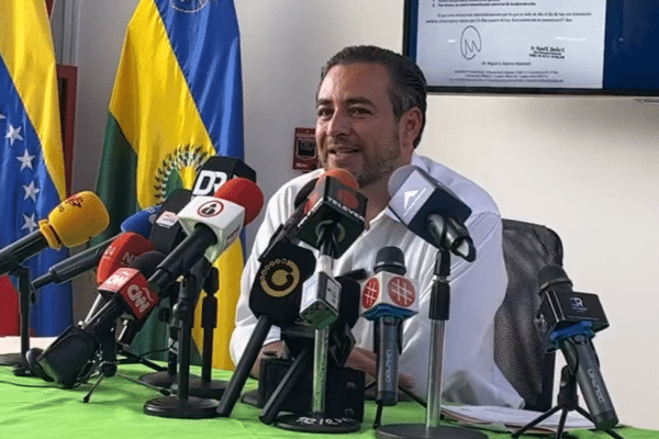 Alcalde de Baruta se negó a responder preguntas de la prensa