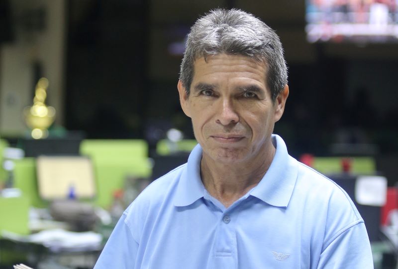 Diarios y periodistas denuncian agresión al periodista de El Deber Guider Arancibia
