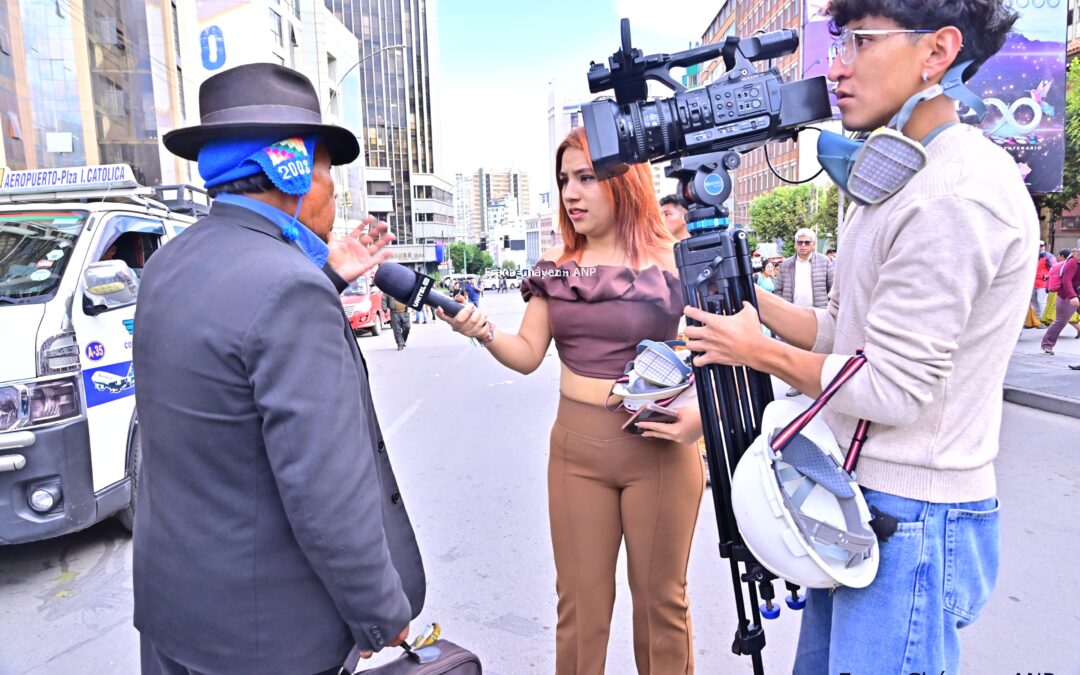 Bolivia | Manifestantes atacaron a latigazos y golpes a reporteros en jornada de protesta de la COB
