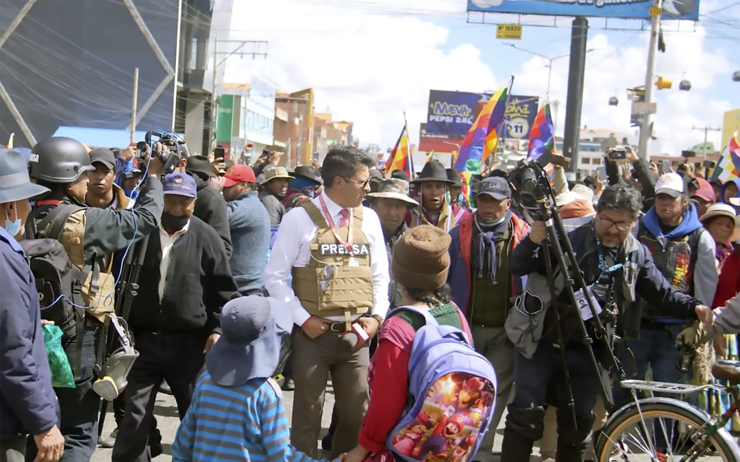 Bolivia |Manifestantes atacaron con hondas y piedras a equipos de prensa y la ACPI condena agresiones