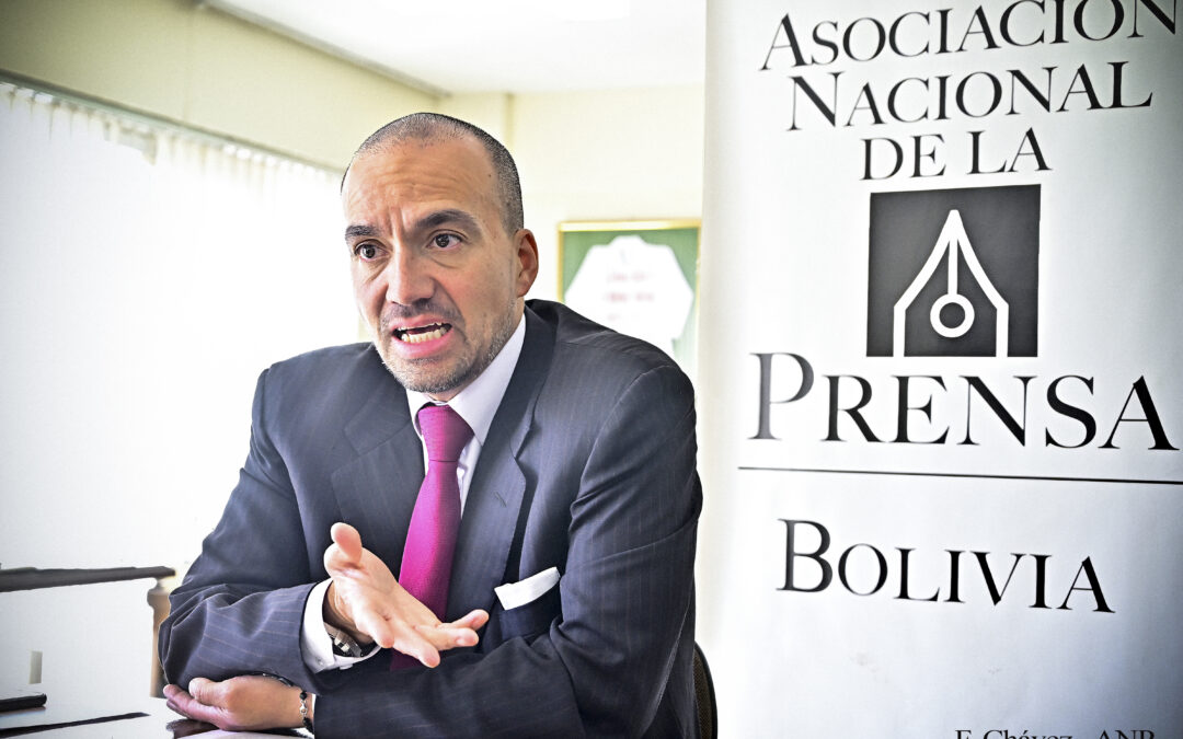 Bolivia | La ANP exige a mineros cooperativistas una disculpa por agresión a periodista de Fides