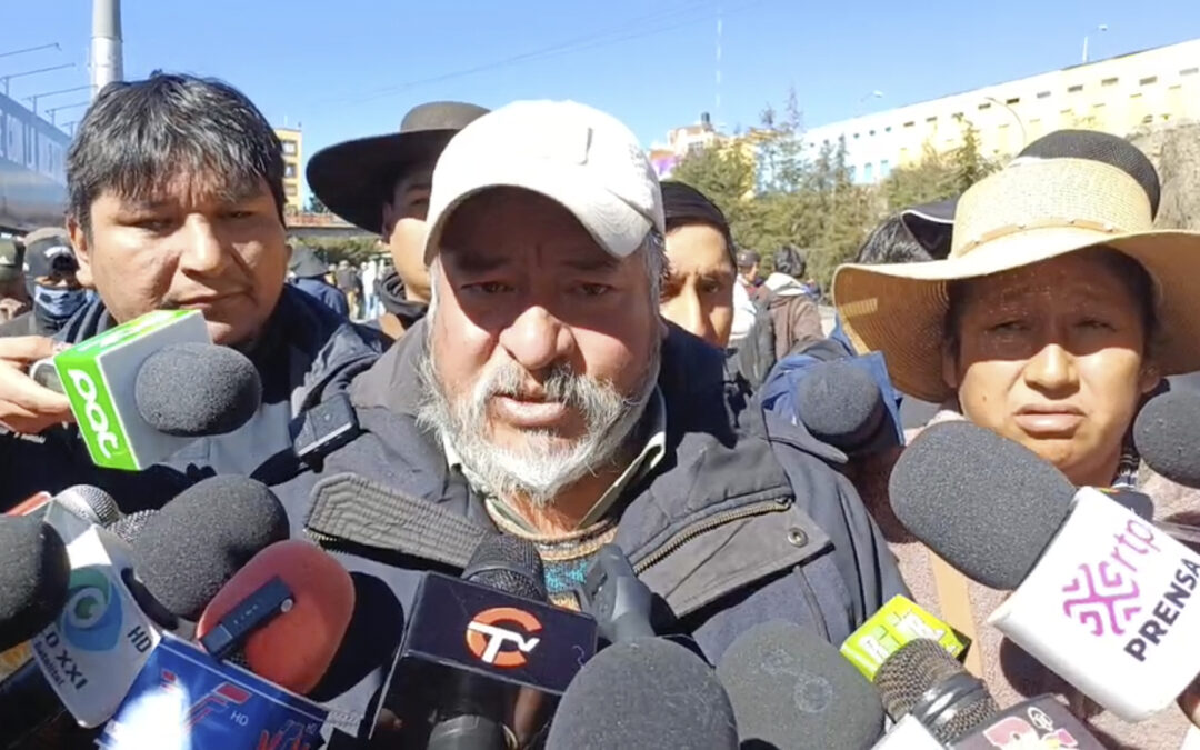 Periodismo y medios son blanco de ataques verbales de dos sindicalistas