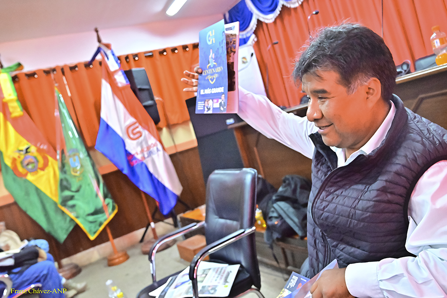Bolivia  Director del portal Urgente.bo fue amenazado mientras registraba imágenes en El Alto