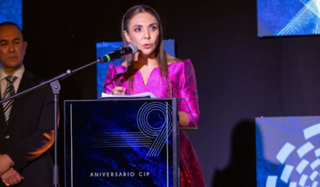 Ecuador | Presidenta Ejecutiva de la Cámara de Industrias renuncia después de discurso en defensa de periodistas